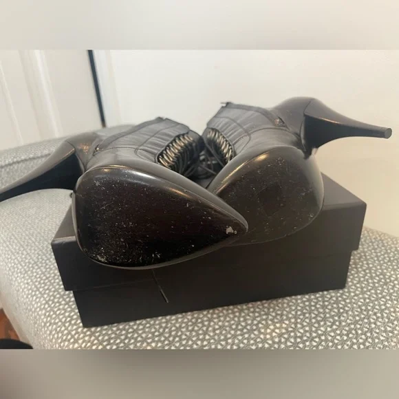 SAINT LAURENT BOOTS - Picture 14 of 15